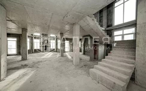 2-этажный коттедж 665 м² без отделки