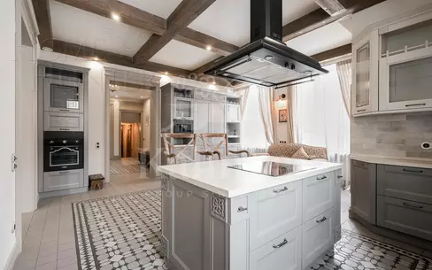 2-этажный коттедж 700 м² с отделкой