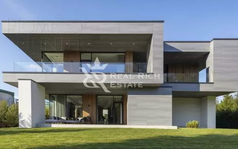 2-этажный коттедж 550 м² с отделкой