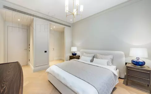 4-КОМН. КВАРТИРА С ОТДЕЛКОЙ 135.1 М² НА 2 ЭТАЖЕ