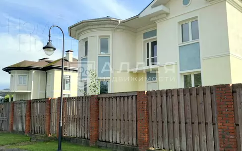 2-этажный коттедж 665 м² без отделки