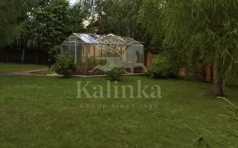 Участок 9.5 сот. в охраняемом поселке