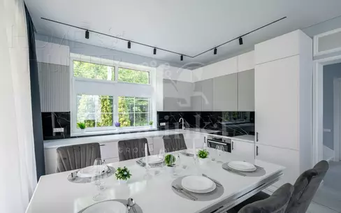 2-этажный коттедж 220 м² с отделкой