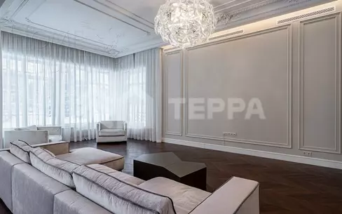 2-этажный коттедж 553.1 м² с отделкой