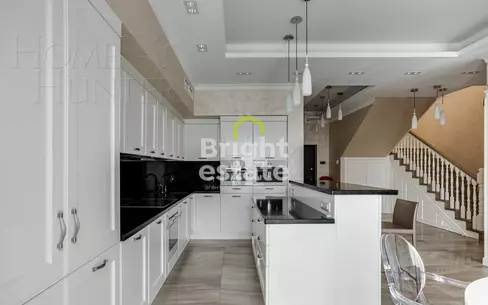 2-УРОВНЕВАЯ КВАРТИРА С ОТДЕЛКОЙ 219 М² НА 7 ЭТАЖЕ