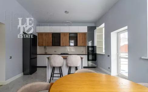 2-этажный коттедж 570 м² с отделкой