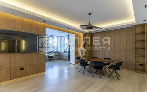 2-этажный коттедж 340 м² с отделкой