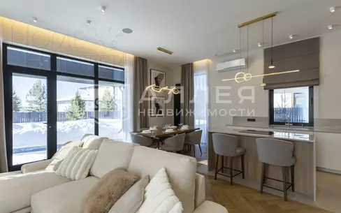 2-этажный коттедж 310 м² с отделкой