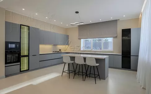 2-этажный коттедж 320 м² с отделкой