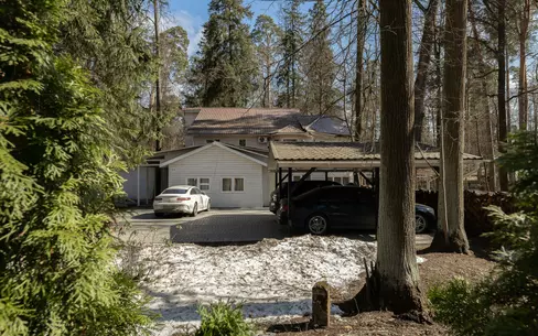 2-этажный коттедж 221.5 м² с отделкой