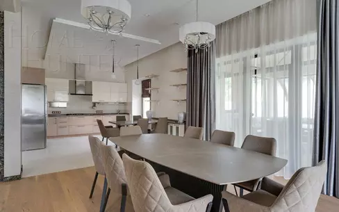 2-этажный коттедж 593 м² с отделкой