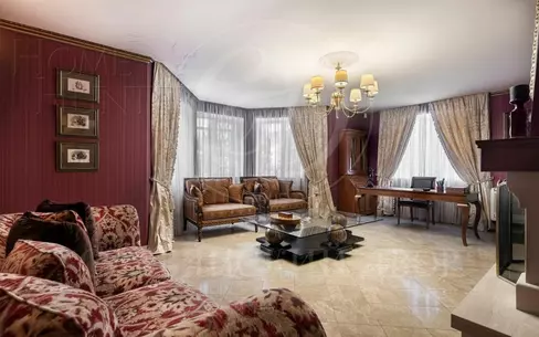 3-этажный коттедж 460 м² с отделкой