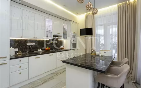 2-этажный коттедж 241 м² с отделкой