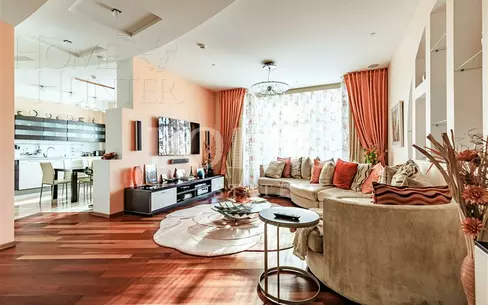 5-КОМН. КВАРТИРА С ОТДЕЛКОЙ 219 М² НА 8 ЭТАЖЕ