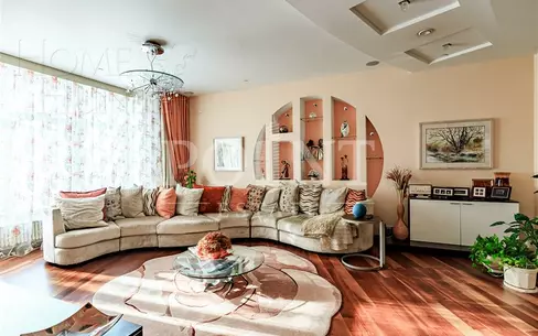 5-КОМН. КВАРТИРА С ОТДЕЛКОЙ 219 М² НА 8 ЭТАЖЕ