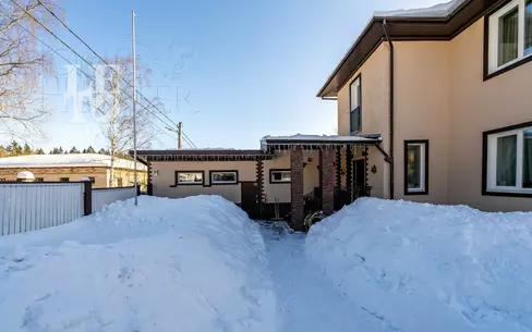 2-этажный коттедж 196 м² с отделкой