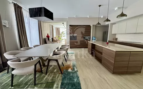 2-этажный коттедж 423 м² с отделкой