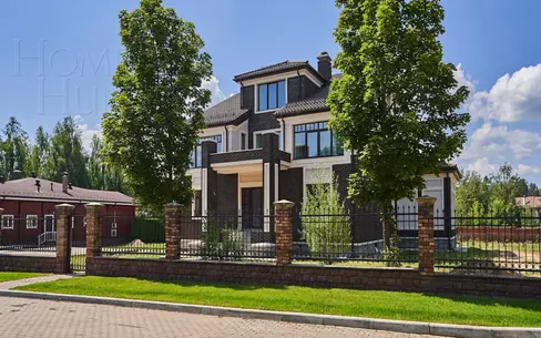 2-этажный коттедж 699 м² без отделки