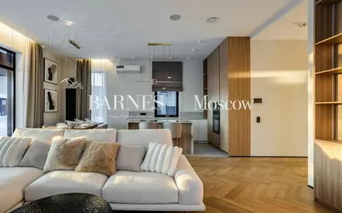 2-этажный коттедж 310 м² с отделкой