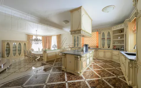 2-этажный коттедж 568 м² с отделкой