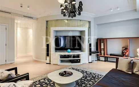 4-КОМН. КВАРТИРА С ОТДЕЛКОЙ 180 М² НА 21 ЭТАЖЕ