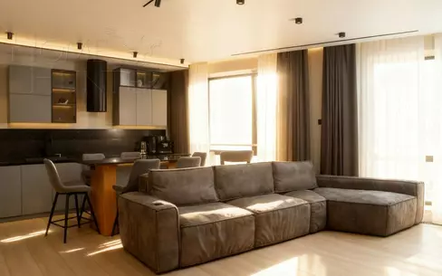 3-КОМН. КВАРТИРА С ОТДЕЛКОЙ 108.6 М² НА 52 ЭТАЖЕ