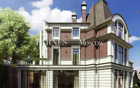 3-этажный таунхаус 600 м² без отделки