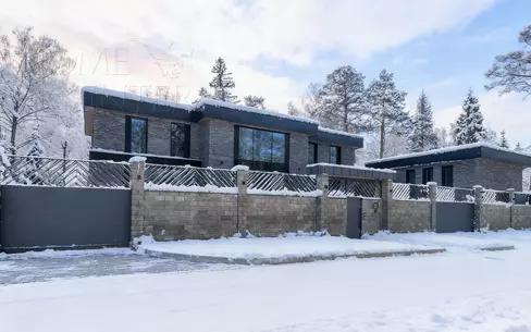 2-этажный коттедж 1 700 м² без отделки