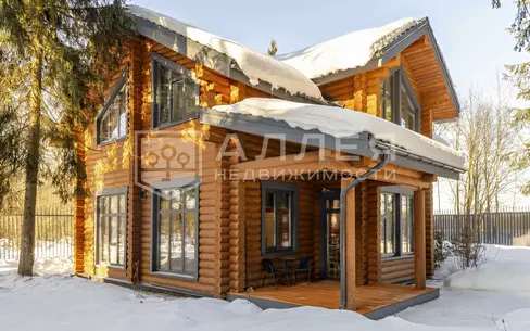 2-этажный коттедж 200 м² с отделкой