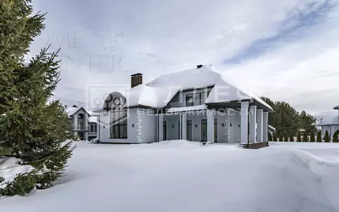 2-этажный коттедж 750 м² с отделкой