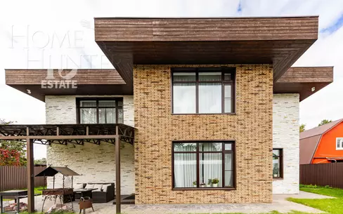 2-этажный коттедж 360 м² с отделкой