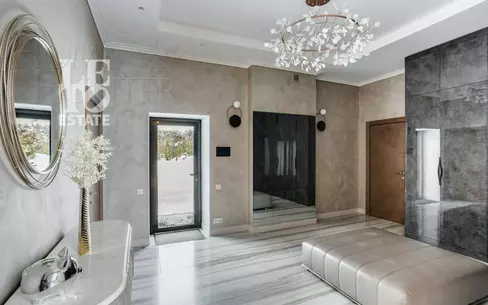 2-этажный коттедж 570 м² с отделкой