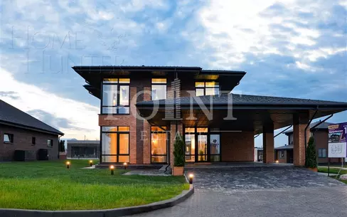 2-этажный коттедж 353 м² с отделкой