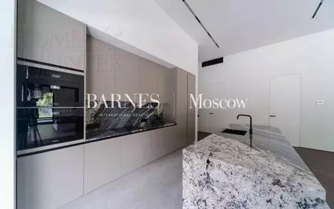 2-этажный коттедж 500 м² с отделкой