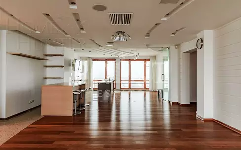 4-КОМН. КВАРТИРА С ОТДЕЛКОЙ 188 М² НА 10 ЭТАЖЕ