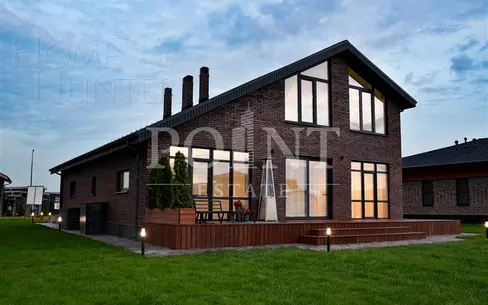 2-этажный коттедж 271 м² с отделкой