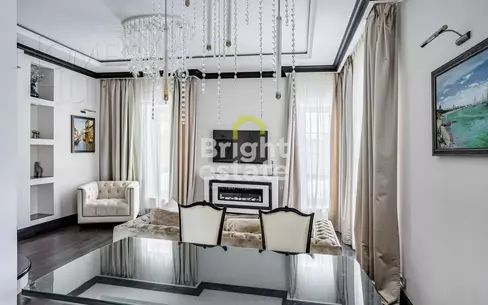 3-этажный таунхаус 230 м² с отделкой