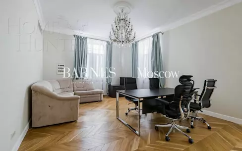 2-этажный коттедж 960 м² с отделкой