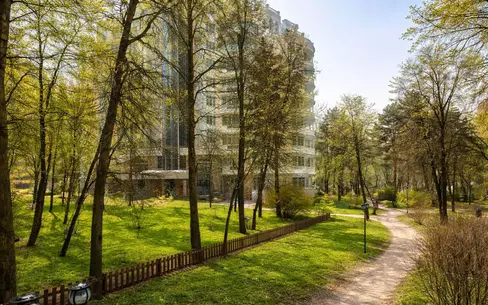 5-КОМН. КВАРТИРА БЕЗ ОТДЕЛКИ 267 М² НА 4 ЭТАЖЕ