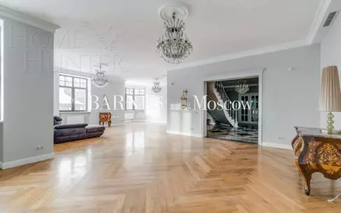 2-этажный коттедж 960 м² с отделкой