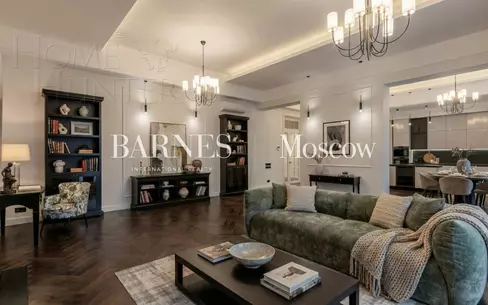 1-этажный коттедж 990 м² с отделкой