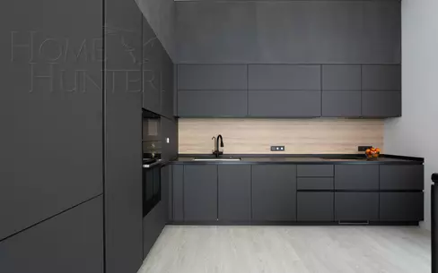 3-КОМН. КВАРТИРА С ОТДЕЛКОЙ 90 М² НА 1 ЭТАЖЕ