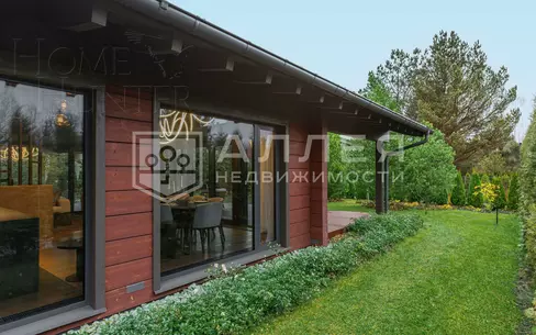 2-этажный коттедж 377 м² с отделкой