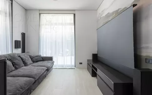 3-КОМН. КВАРТИРА С ОТДЕЛКОЙ 90 М² НА 1 ЭТАЖЕ