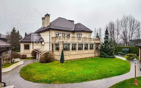 2-этажный коттедж 640 м² с отделкой