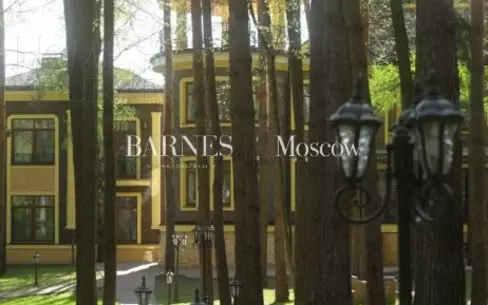 2-этажный коттедж 920 м² с отделкой