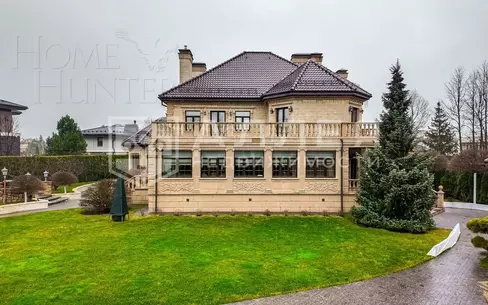 2-этажный коттедж 640 м² с отделкой