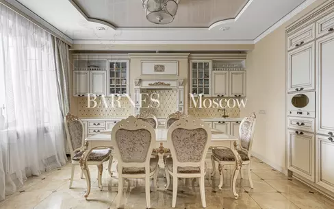 3-КОМН. КВАРТИРА С ОТДЕЛКОЙ 166 М² НА 11 ЭТАЖЕ