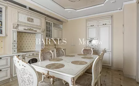 3-КОМН. КВАРТИРА С ОТДЕЛКОЙ 166 М² НА 11 ЭТАЖЕ