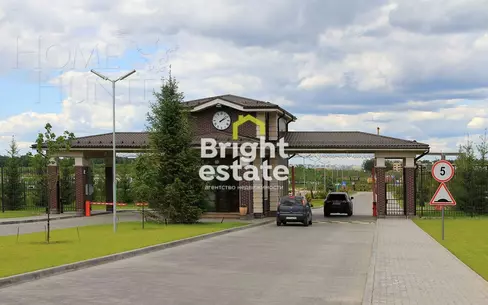 Участок 10.6 сот. в охраняемом поселке